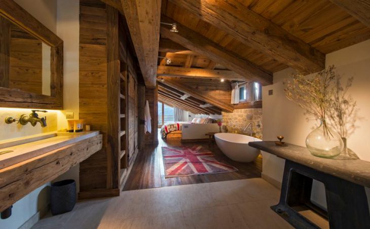 Chalet 1936, Verbier, Double Bedroom 2